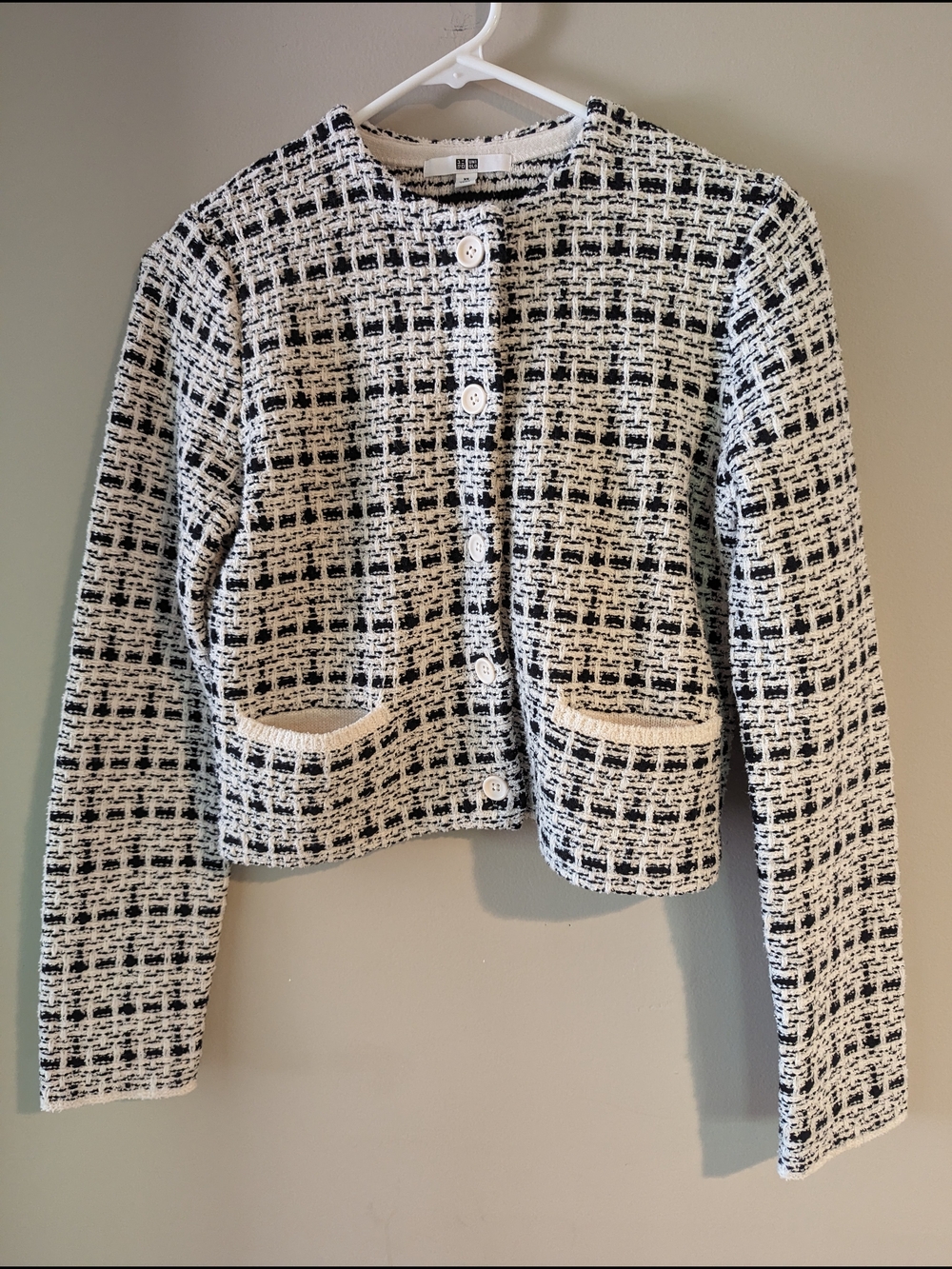 NWOT- UNIQLO Black & White Tweed Crop Jacket